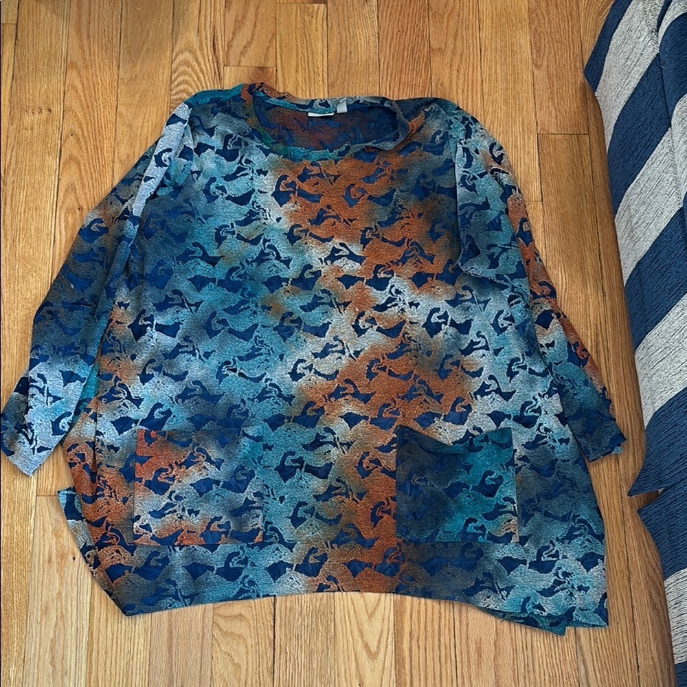 women’s top